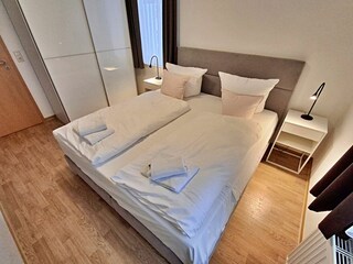 1. Schlafzimmer
