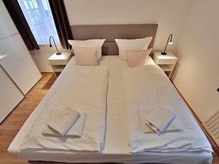 1. Schlafzimmer