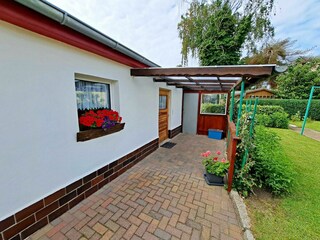 überdachter Trockenplatz für Wäsche