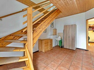Flur-/Treppe
