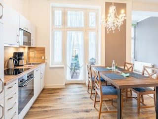 Küchenzeile/Essbereich