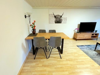 Essbereich im Wohnzimmer