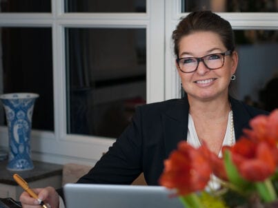 Firma Azurrental - Frau Vera Birgel
