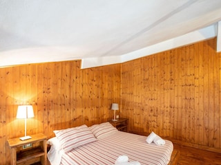 Farmhouse Collesalvetti Features 24