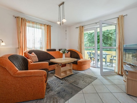 Holiday apartment Ostseetrio Haus 2 - 10