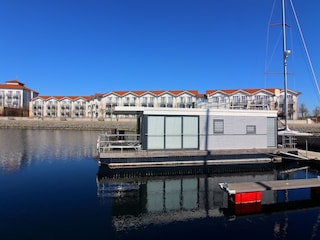 Hausboot Lübow Außenaufnahme 9