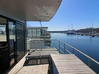 Hausboot Lübow Außenaufnahme 11