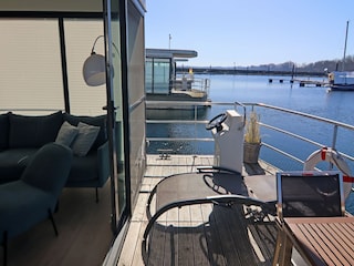 Hausboot Lübow Außenaufnahme 10