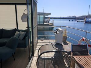 Hausboot à Boltenhagen