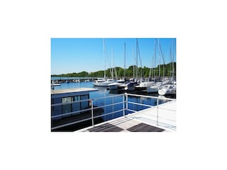 Hausboot Lübow Außenaufnahme 2