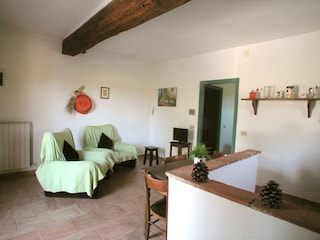 Farmhouse Collesalvetti Features 26