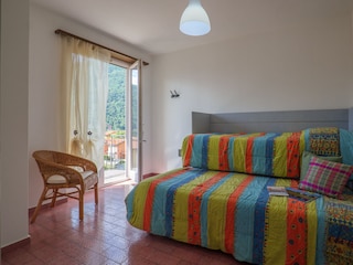 Schlafzimmer mit 2 Einzelbetten
