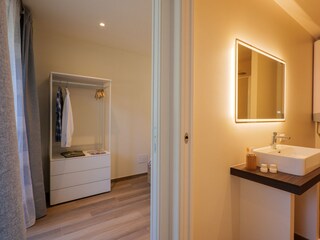 Badezimmer (en suite zum 2. Schlafzimmer)