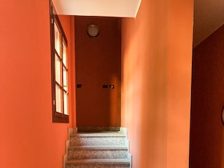 Treppenaufgang zur Wohnung