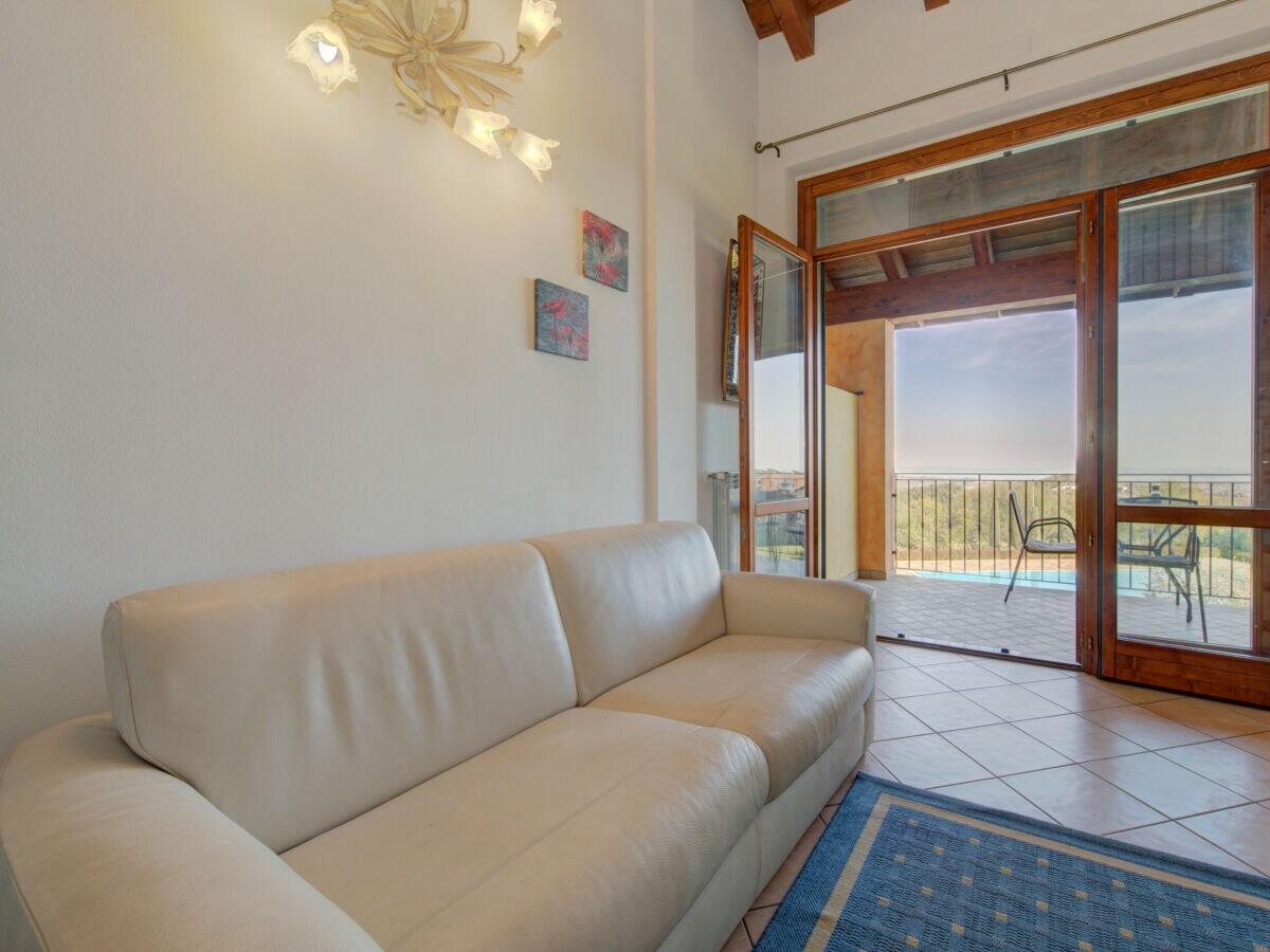 Apartment Puegnago sul Garda Ausstattung 12