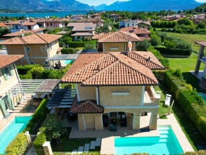 Villa Iris a Manerba del Garda By Bookinggardalake - Manerba del Garda - image1