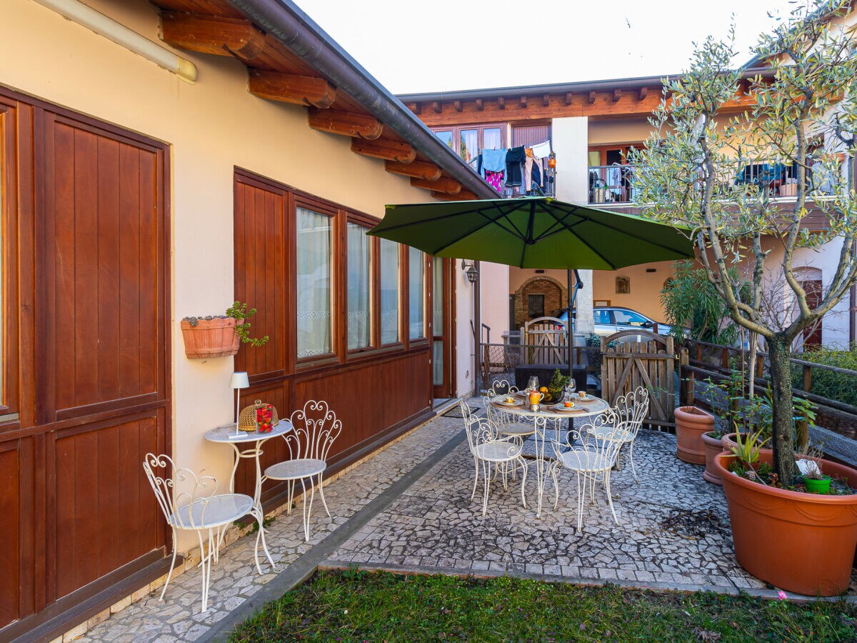 Apartment Moniga del Garda Außenaufnahme 2