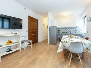 Apartment Moniga del Garda Features 21