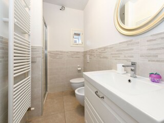 Apartment Moniga del Garda Features 29