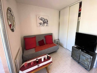Apartment Six-Fours-les-Plages Ausstattung 5