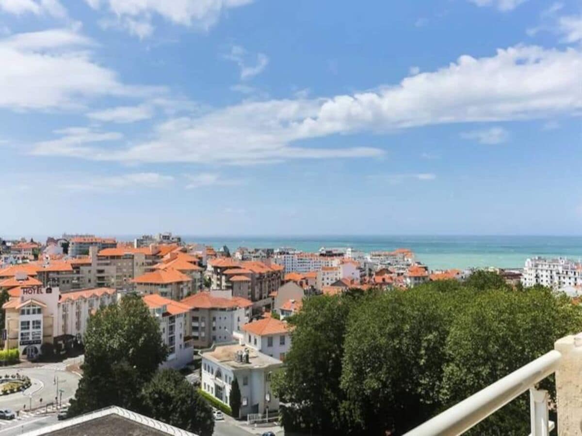 Apartment Biarritz  1