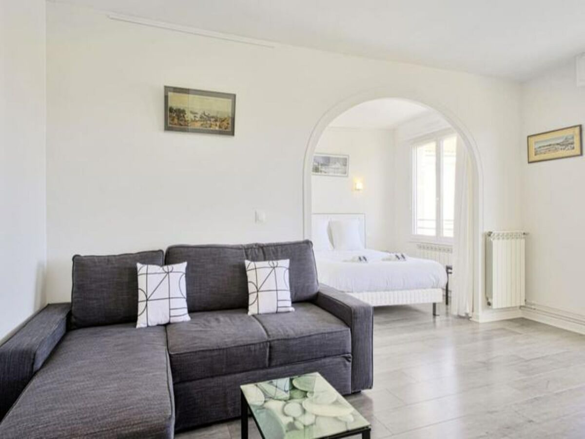 Apartment Biarritz  1