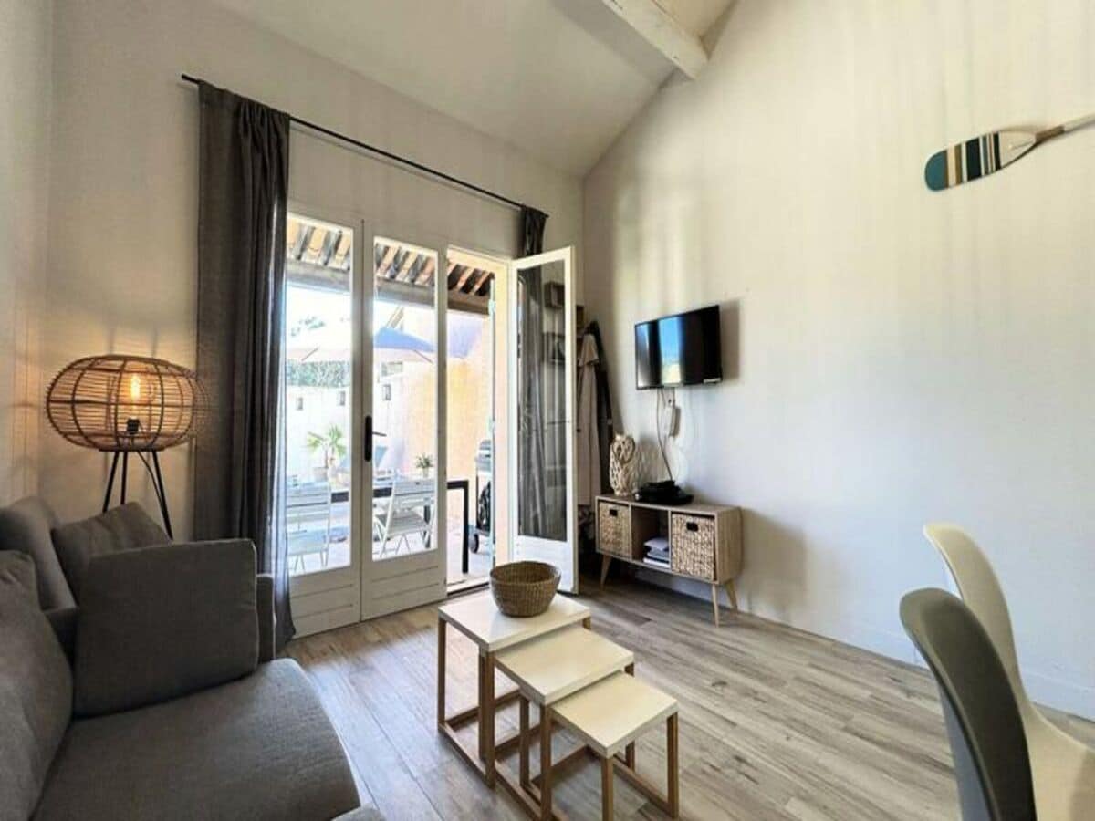 Apartment Sainte-Maxime  9