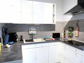 Apartment Six-Fours-les-Plages Features 10