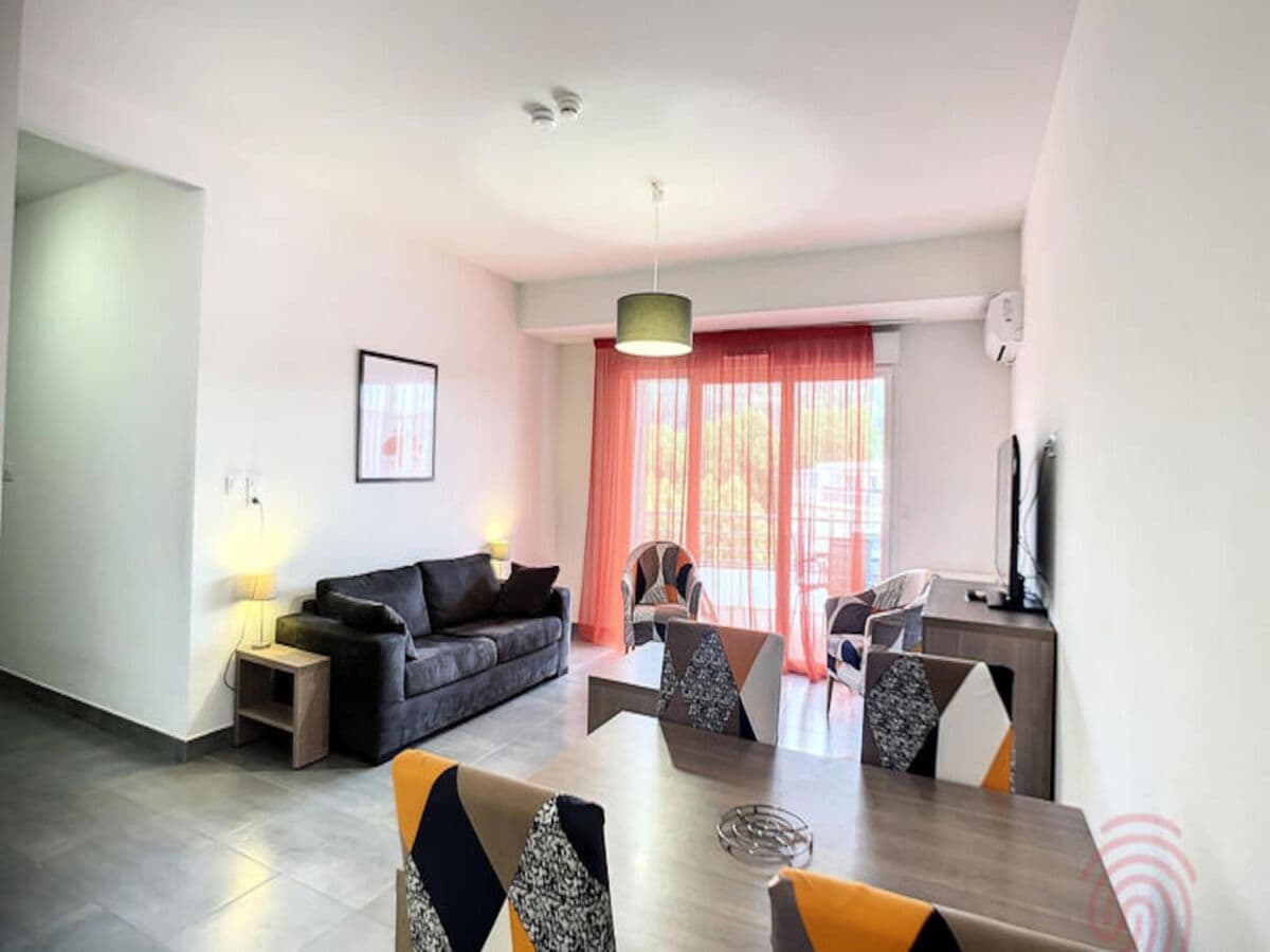 Apartamento Lamalou-les-Bains  1