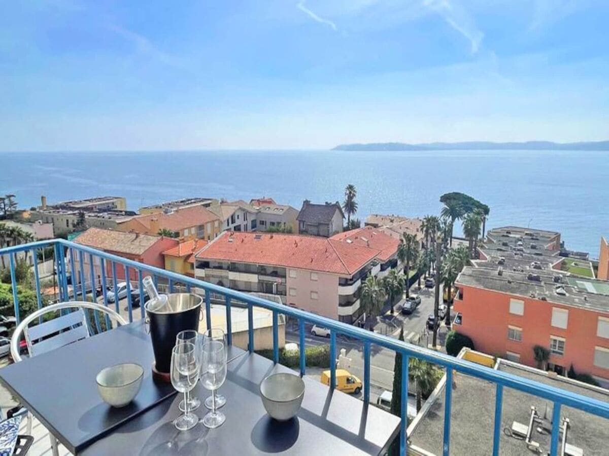 Apartment Sainte-Maxime  1