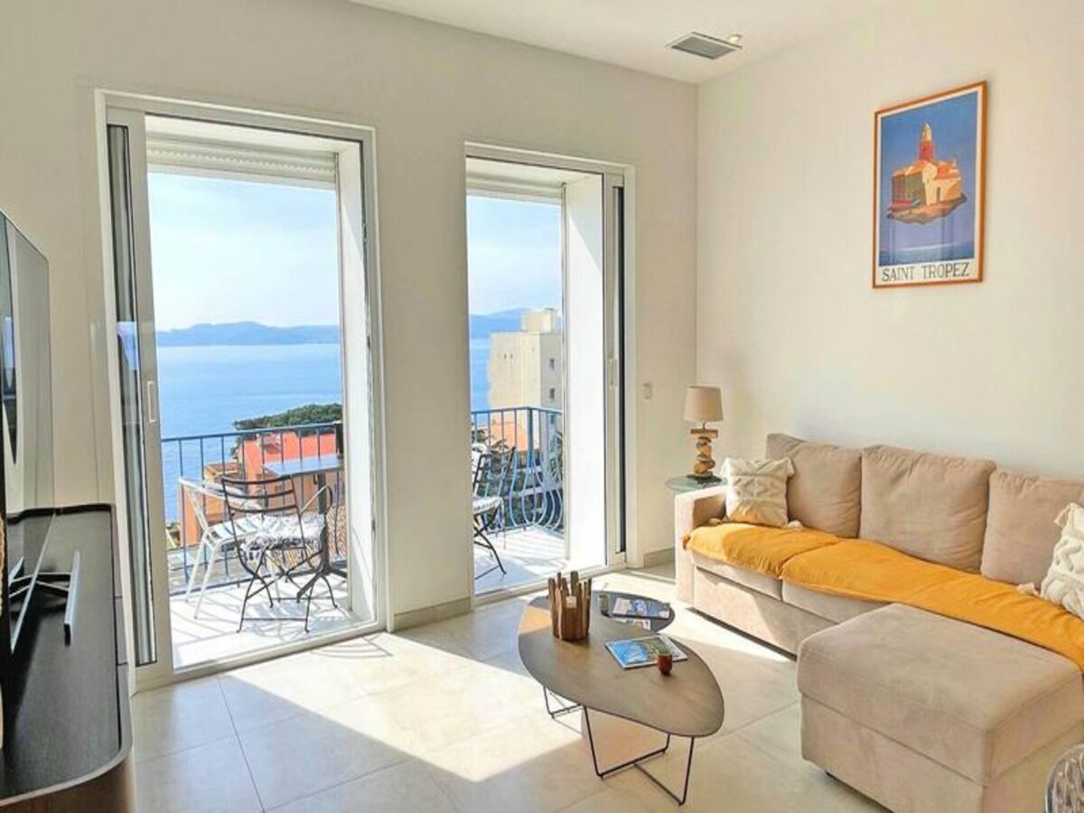 Apartment Sainte-Maxime  4