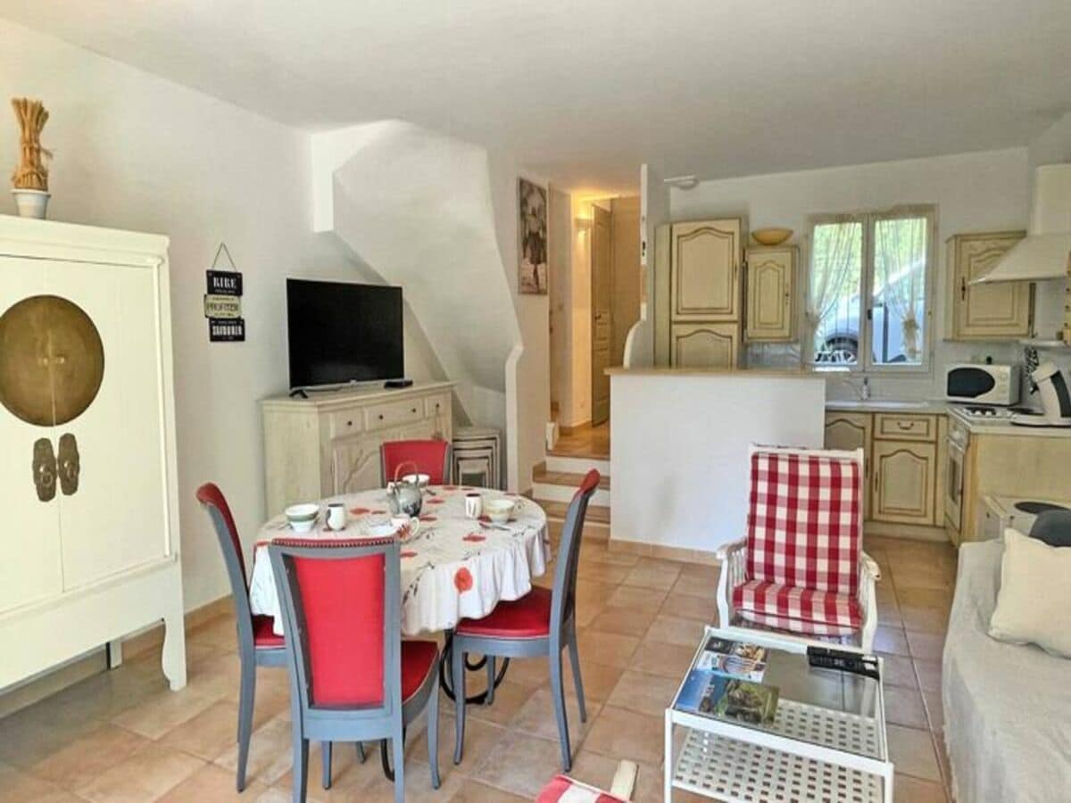 Apartment Sainte-Maxime  8