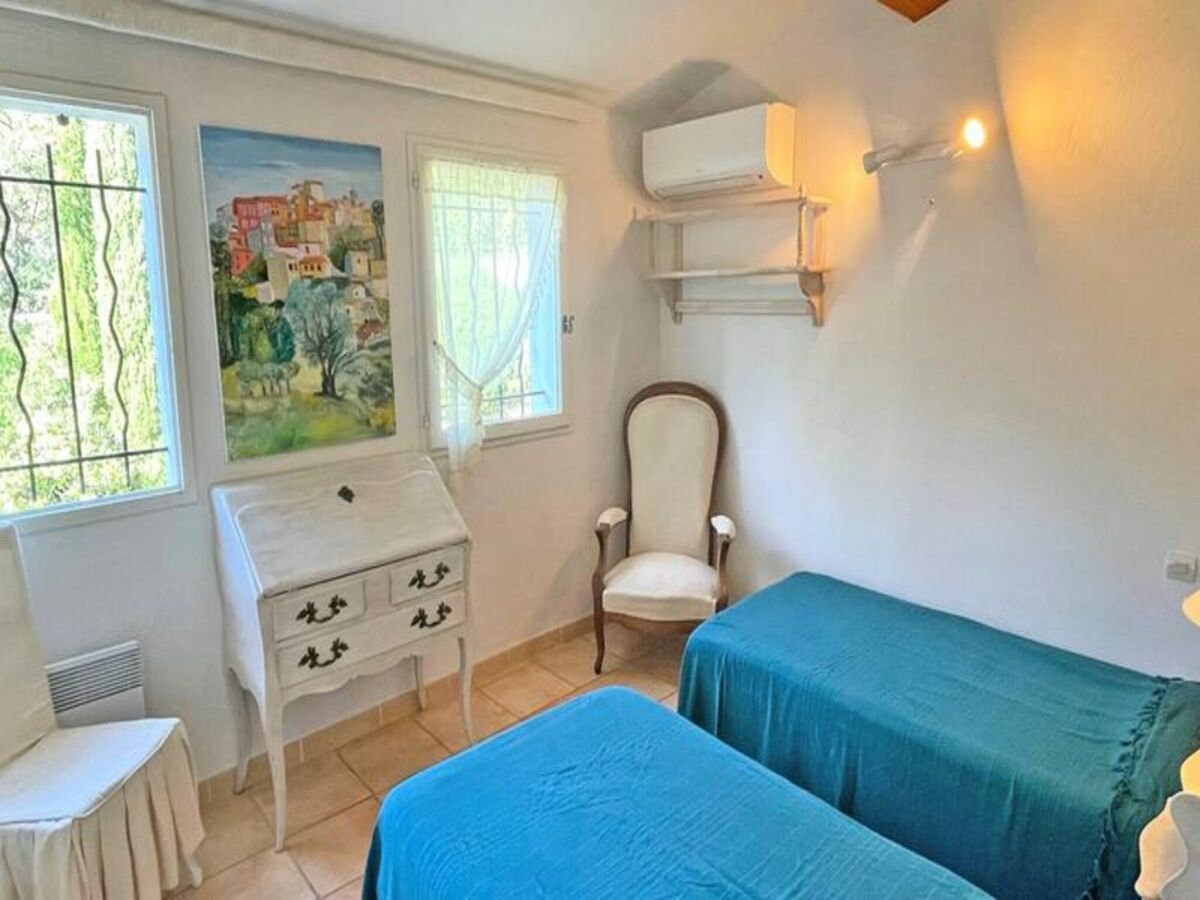 Apartment Sainte-Maxime  9