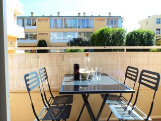 Appartement Six-Fours-les-Plages Buitenaudio-opname 6