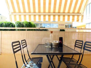 Appartement Six-Fours-les-Plages Buitenaudio-opname 8