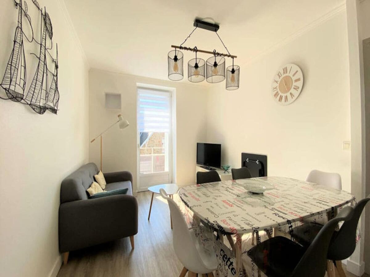 Apartment Perros-Guirec  1