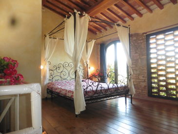 Charming Apartment in Tuscan Style