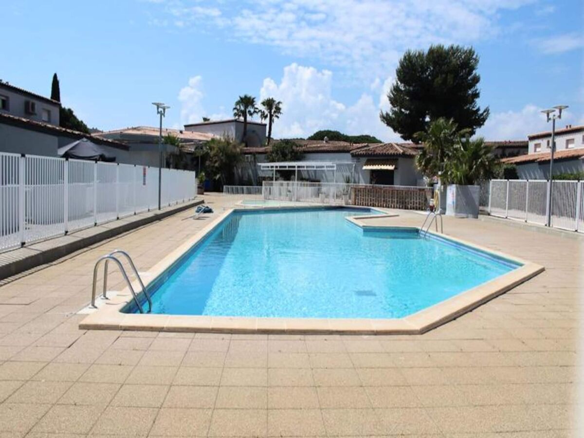 Apartment Saint-Cyprien-Plage  6