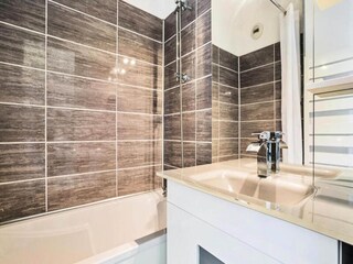 Appartement Le Dramont Buitenaudio-opname 8