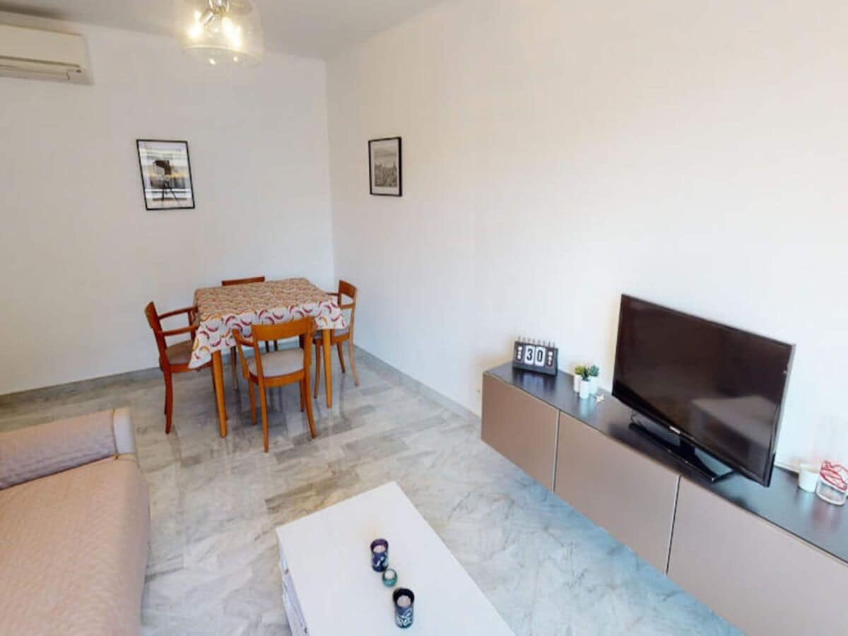 Apartment Menton  1