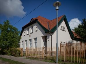 Holiday house Former vicarage Alt-Teterin Apartment I - Butzow in Western Pomerania - image1