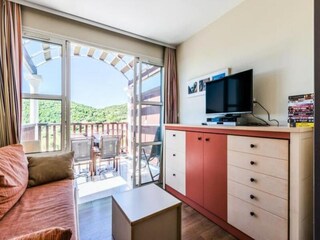Apartment Le Dramont  11