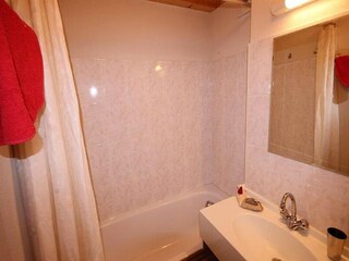 Apartment Saint-Jean-d'Aulps Ausstattung 12