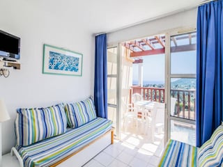 Apartment Le Dramont  7
