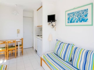 Apartment Le Dramont  13
