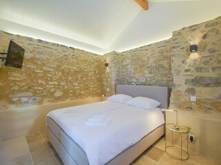 Holiday park Saint-Médard-d'Excideuil Features 24