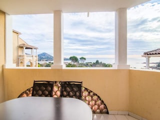 Apartment Le Dramont  13