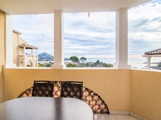 Appartement Le Dramont  13