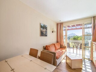 Apartment Le Dramont  5