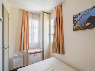 Apartment Le Dramont  16